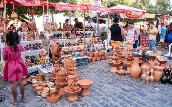 Feira de Caxixis 2026: mais antiga feira de cerâmica do Brasil acontece em abril
